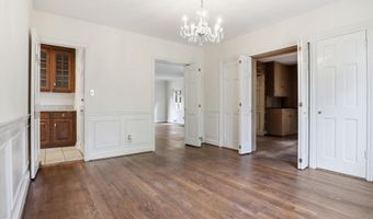 2620 FORT SCOTT Dr, Arlington, VA 22202