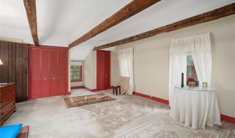 1515 South Rd, East Greenwich, RI 02818