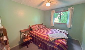 2024 Violet Ave, Aredale, IA 50605