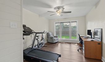 412 Woodland Park Dr, Biloxi, MS 39531