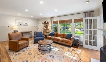 891 Stratford Rd, Avondale Estates, GA 30002