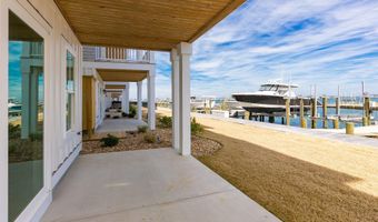 700 Atlantic Beach Cswy B, Atlantic Beach, NC 28512