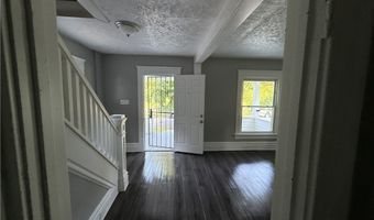 958 Haynes, Akron, OH 44307