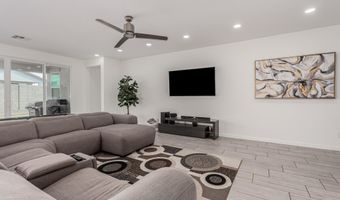 1194 E MEADOWRIDGE Dr, Casa Grande, AZ 85122