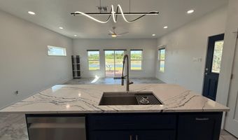 18 Augusta Cir, Aransas Pass, TX 78336