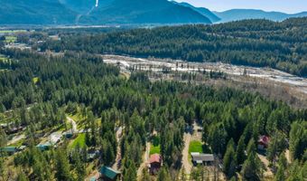516 Lightning Creek Rd, Clark Fork, ID 83811