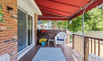 150 S Union Rd 132, Amherst, NY 14221