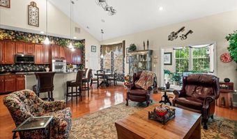 9 Spring Lake Ct, Barnegat, NJ 08005