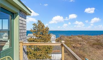 7 Clarkes Village Rd, Jamestown, RI 02835