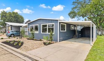 7080 W Royal Glen Ln, Boise, ID 83714