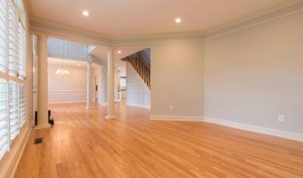 10709 BOSWELL Ln, Potomac, MD 20854