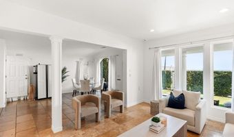 208 S Pacific St, Oceanside, CA 92054