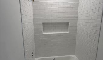 207 Michelle Dr, Beebe, AR 72012