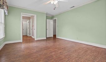 2401 Tuxedo Pl, Albany, GA 31707