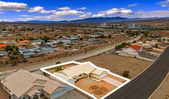 2484 Park Ridge Ave, Bullhead City, AZ 86429