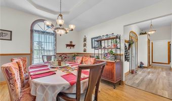 9903 Vermilion Rd, Amherst, OH 44001