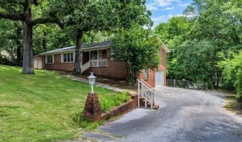 834 BURNING TREE Trl, Alabaster, AL 35007