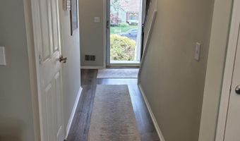 32 Pulaski Dr, Barnegat, NJ 08005
