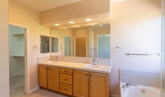 932 Lakeview Dr, Dayton, NV 89403