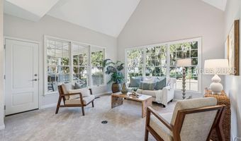 210 Old Plantation Dr, Beaufort, SC 29907