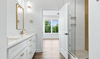 9009 Stonewall Rd, Appomattox, VA 24522