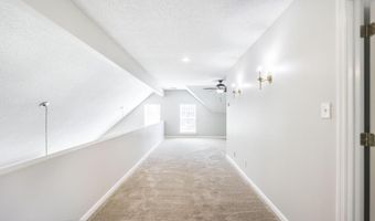 355 Old Oak, Macon, GA 31216