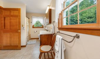 74 N Ridge Rd, Bradford, NH 03221