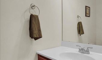 211 KOCHER Rd, Reading, PA 19608