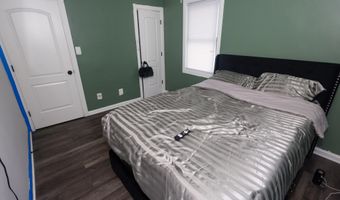 2433 IRVING St SE, Washington, DC 20020