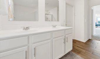 1076 FLYWAY VIEW Ln, Alabaster, AL 35007