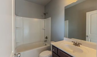 858 W Union Grove Cir, Auburn, GA 30011