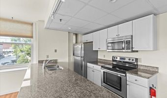 131 Main St 302, Burlington, VT 05403