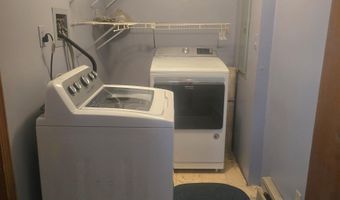 41 Main St, Allenstown, NH 03275
