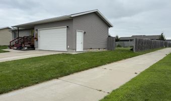 1009 SW 16th Ave, Aberdeen, SD 57401