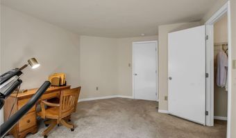 88 Breezewood Cmn, Amherst, NY 14051