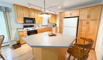 1225 Irving St, Alexandria, MN 56308