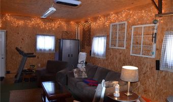 409 Cosby Rd, Utica, NY 13502