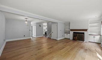 22 Mohawk Ct 22, Cromwell, CT 06416