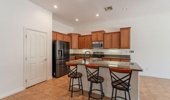 266 W BLUE LAGOON Dr, Casa Grande, AZ 85122