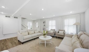 2764 NE 96th Pl, Ankeny, IA 50021