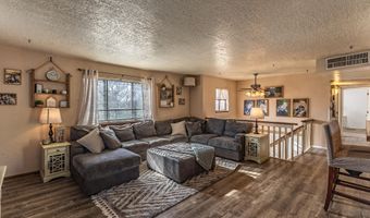 908 MOUNTAIN VIEW Dr, Aztec, NM 87410