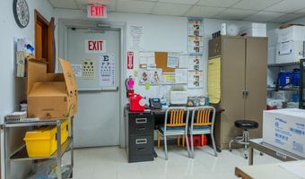 205 N Cockrell St, Alpine, TX 79830