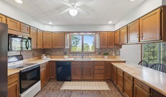 1895 Underwood Ave, Ainsworth, IA 52201