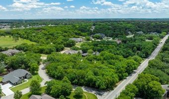 2001 Coventry Ln, Bartlesville, OK 74006