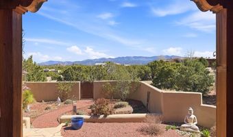 4 Plano Arbolito, Santa Fe, NM 87506