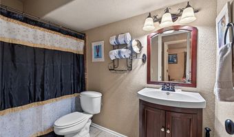 20 Queensferry Dr, Bella Vista, AR 72715