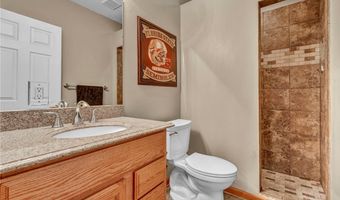 596 Vaughn Trl, Akron, OH 44319