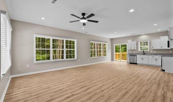 655 Woodland Cir, Asheboro, NC 27203