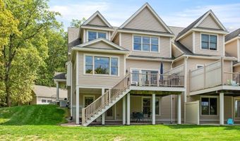 57 Sunset Ridge Ln 57, Bolton, MA 01740