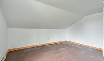 1314 Bank St, Atwater, OH 44201